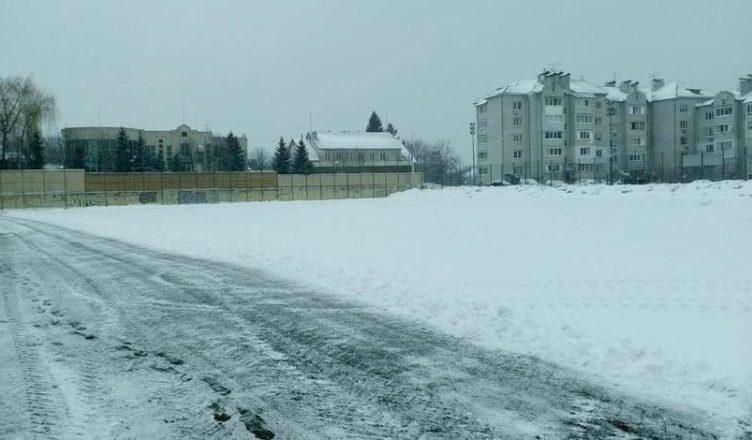 5c7b0-Snezhnyy-futbol